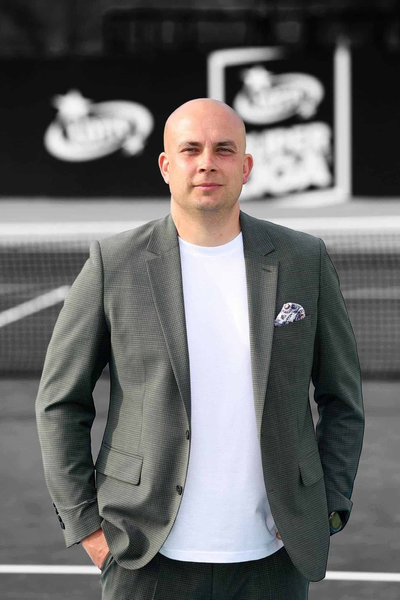 Artur Bochenek